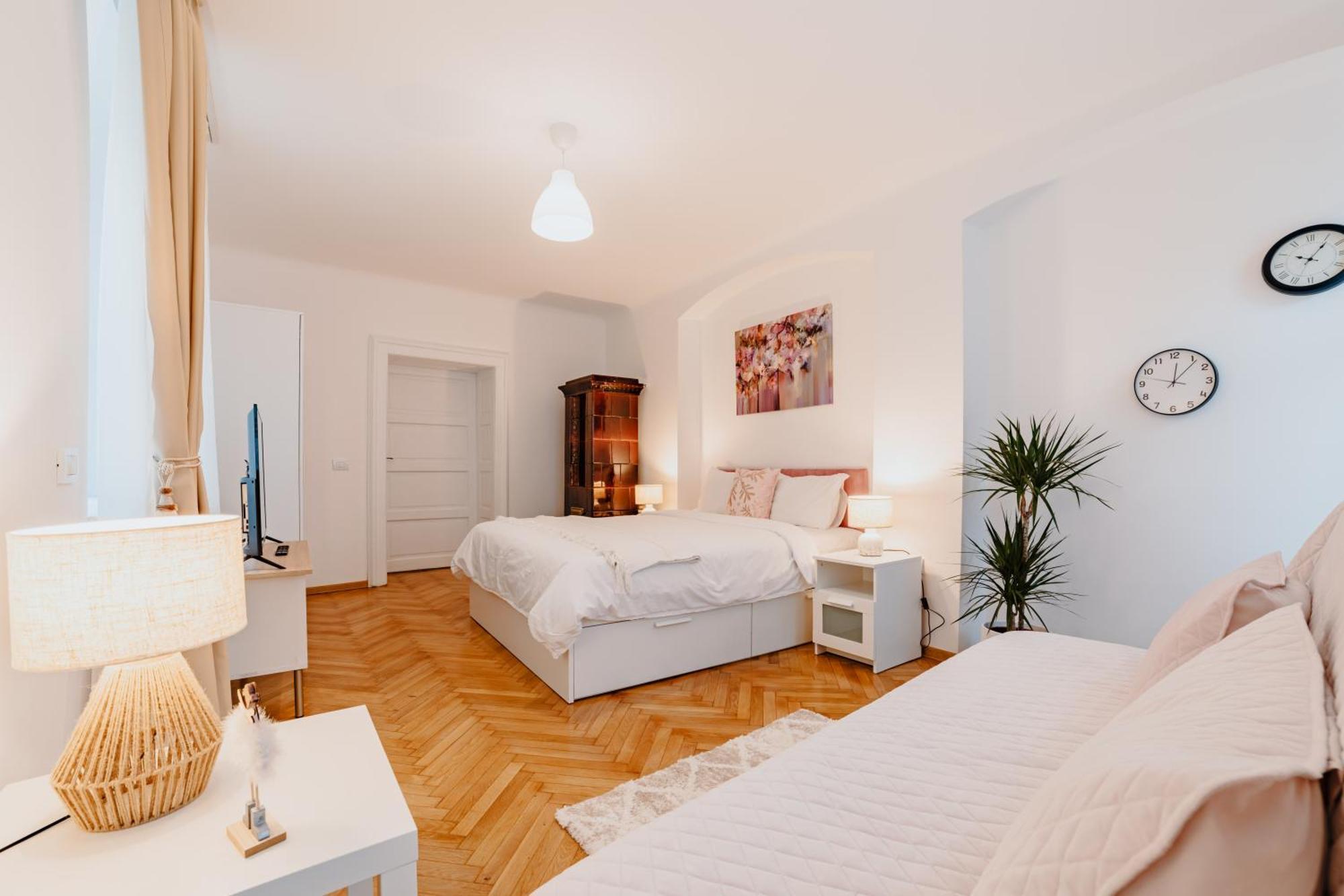 Anastasia Apartments With Parking Brašov Exteriér fotografie