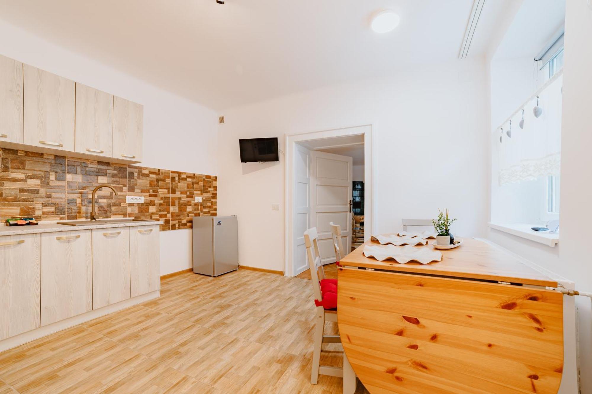 Anastasia Apartments With Parking Brašov Exteriér fotografie