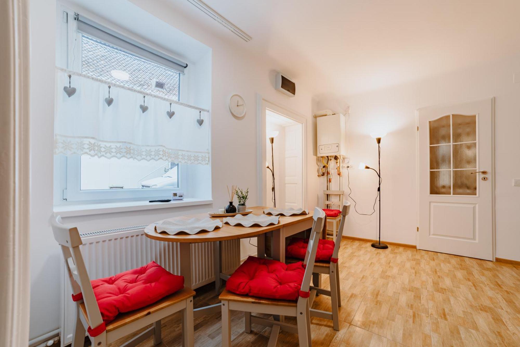 Anastasia Apartments With Parking Brašov Exteriér fotografie