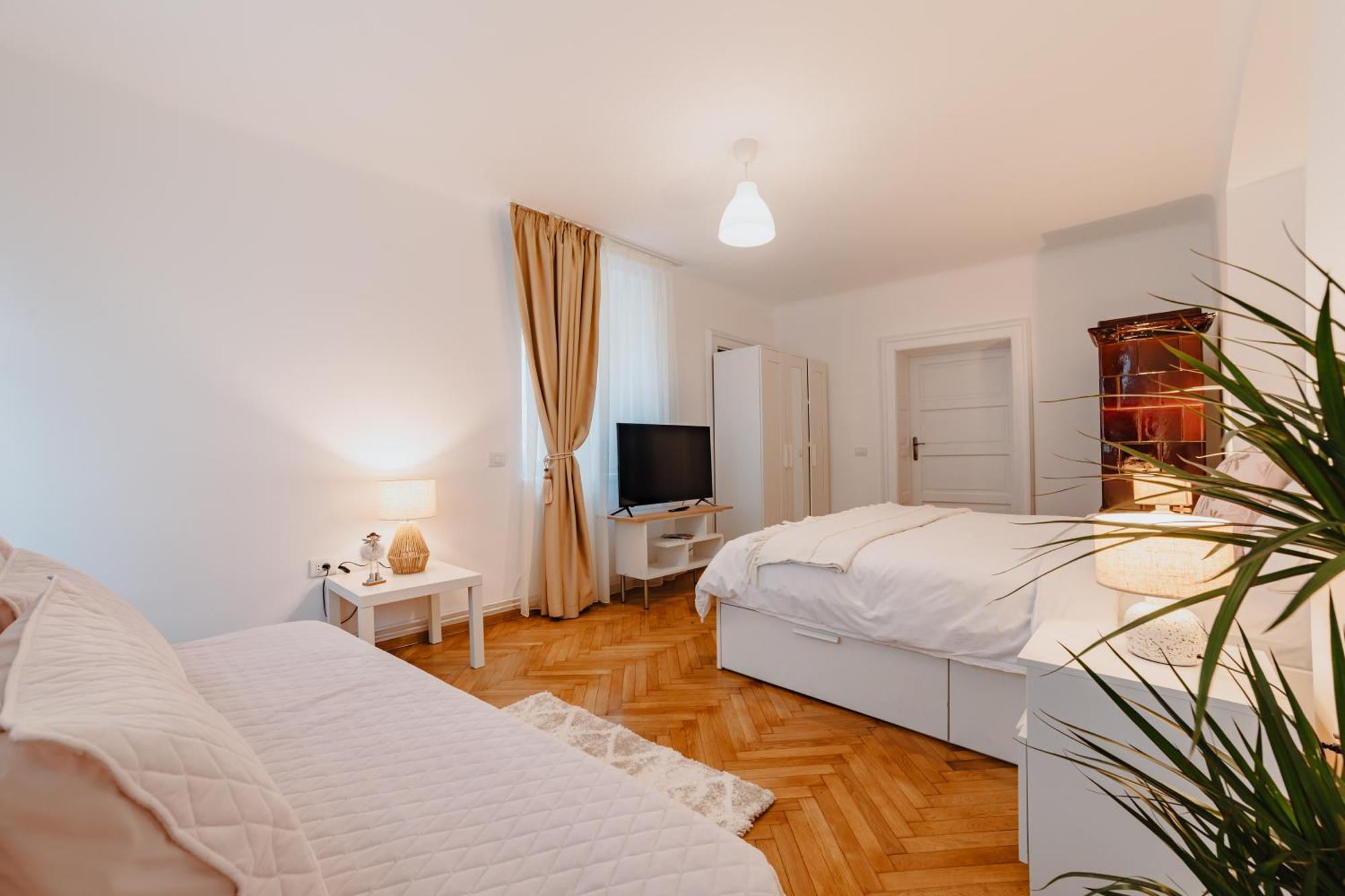 Anastasia Apartments With Parking Brašov Exteriér fotografie